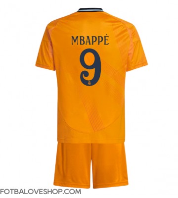 Real Madrid Kylian Mbappe #9 Dětské Venkovní Dres 2024-25 Krátký Rukáv (+ trenýrky)